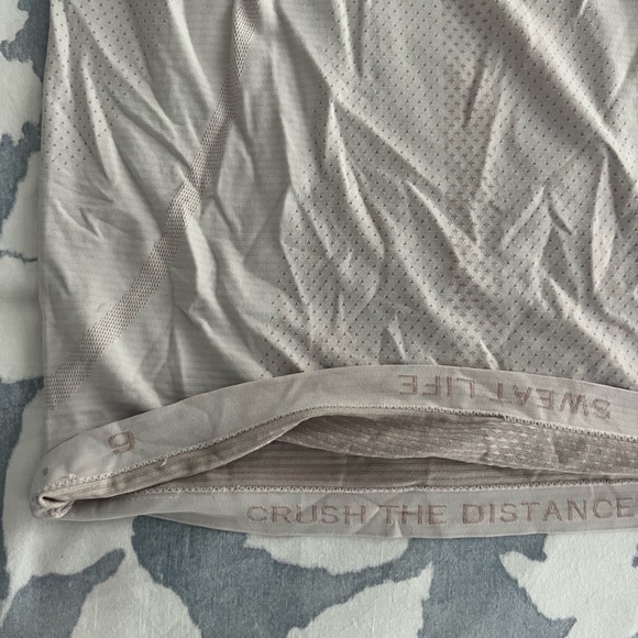 Lululemon swiftly tech racerback in dune/mink pink. - Picture 4 of 4